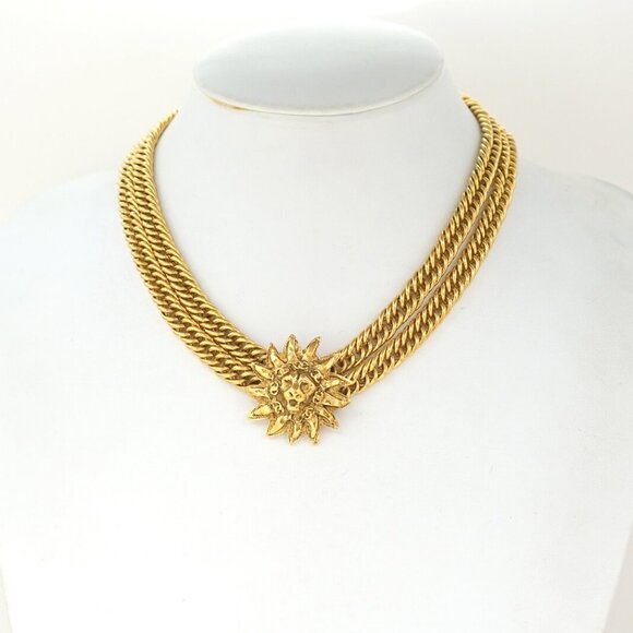 CHANEL Leo Lion Double Chain Necklace 17" Gold Tone Auth w/Box #6978 - Picture 1 of 7